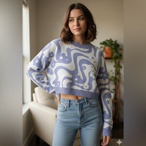 Hollister Retro Hippie Y2K Style Lavender White Patterned Cropped Sweater Size S